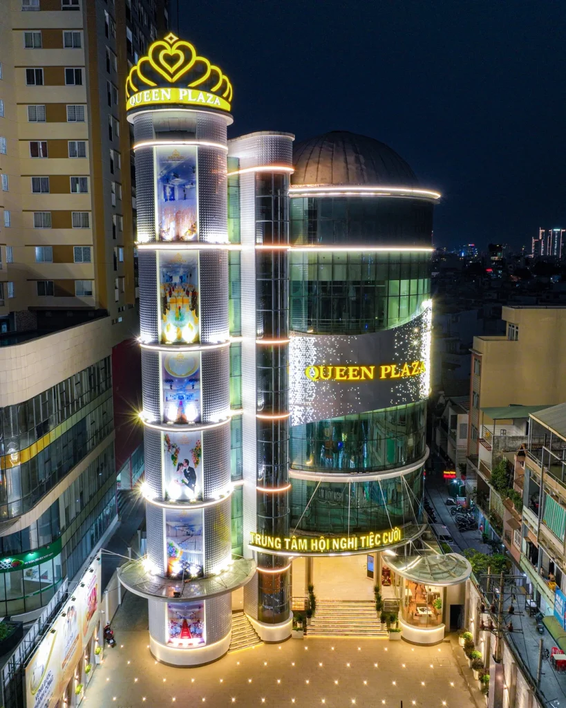 Mặt tiền Queen Plaza Tân Bình