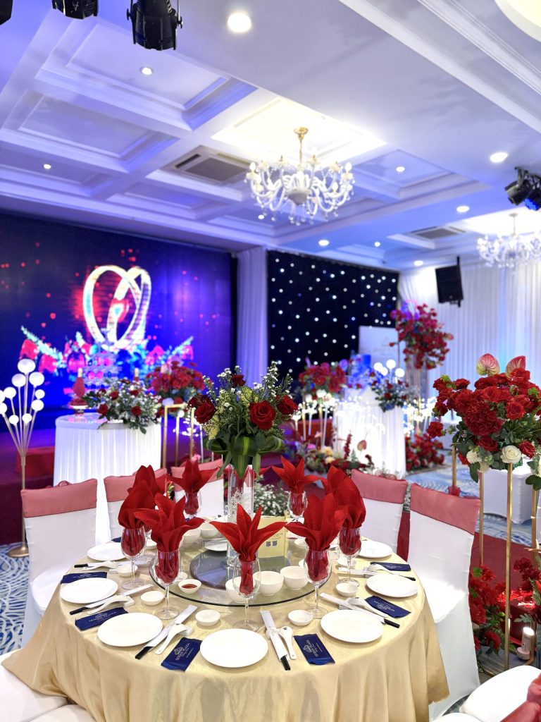 Sảnh Queen 6 7